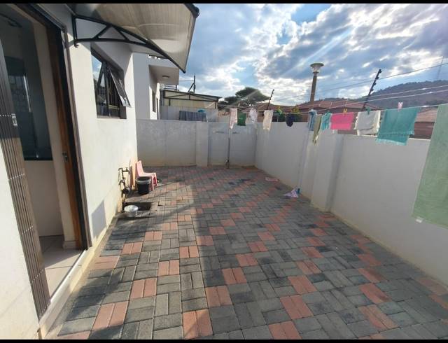 3 BEDROOM DUPLEX FOR SALE IN CASHAN